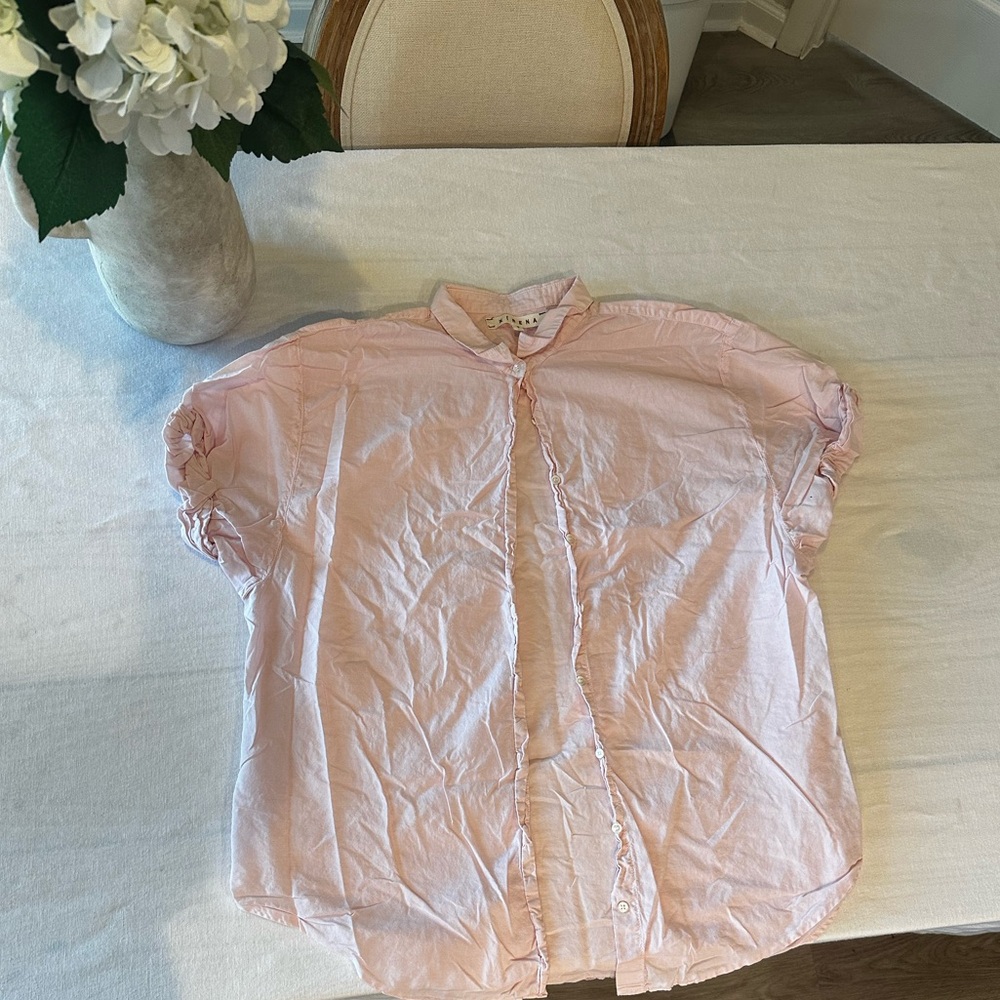 XiRENA Light Pink Button-Down Shirt